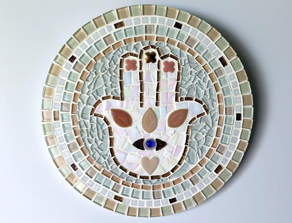 Mandala em Mosaico Hamsá