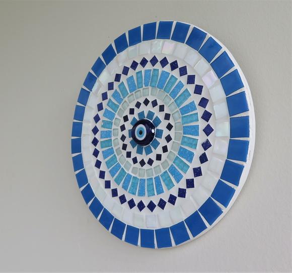 Mandala em Mosaico Olho Grego