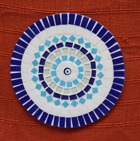 Mandala em Mosaico Olho Grego