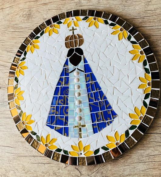 Mandala Nossa Senhora em Mosaico Área Externa