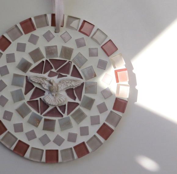 Mandalinha Divino em Mosaico Rosê