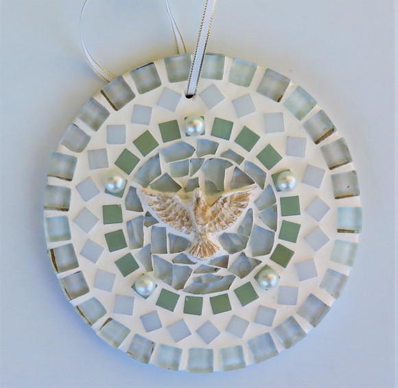 Mini Mandala Divino em mosaico perolada