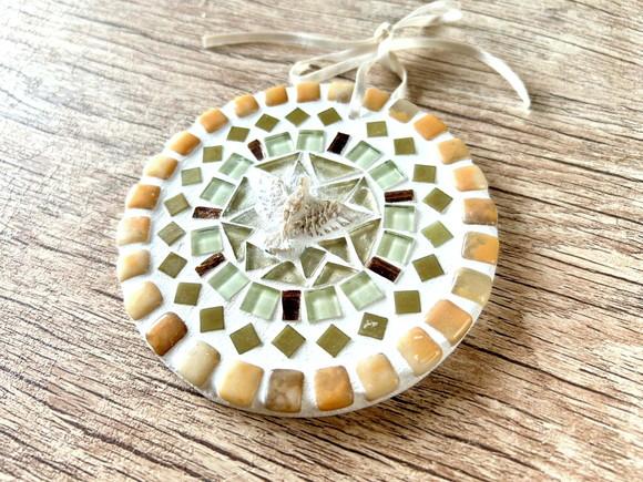 Mini Mandala Divino em Mosaico Perolada