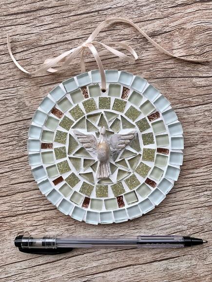 Mini Mandala Divino em Mosaico Perolada