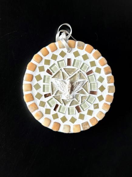 Mini Mandala Divino em Mosaico Perolada