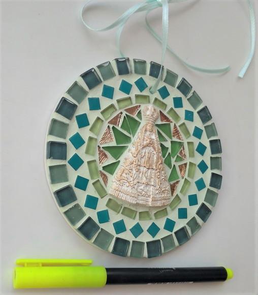 Mini Mandala em Mosaico Nossa Senhora Verde