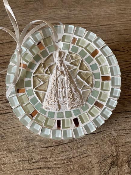 Mini Mandala Nossa Senhora em Mosaico Branca