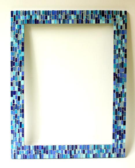 Moldura em Mosaico Azul sem Espelho