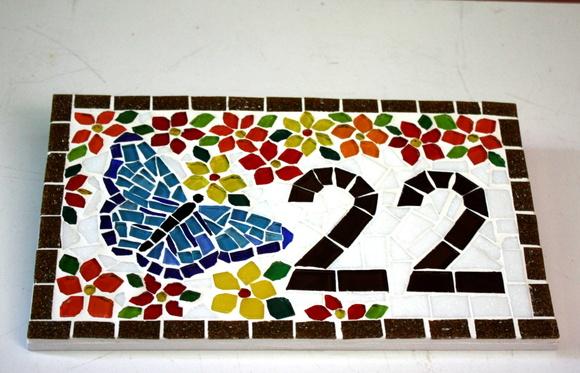 Número Apartamento em Mosaico Borboleta