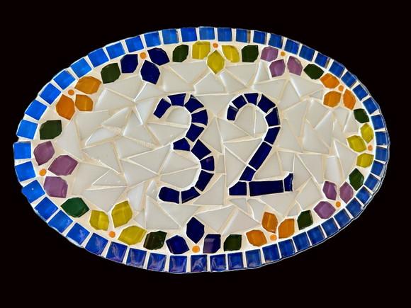 Número Apartamento em Mosaico Floral