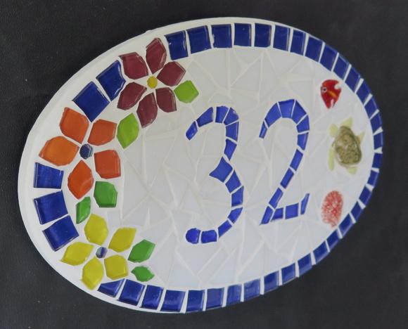 Número Apartamento em Mosaico Floral