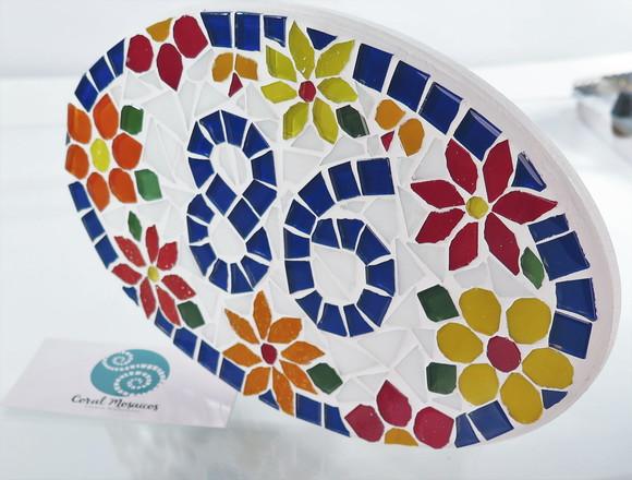 Número para Apartamento em mosaico flores