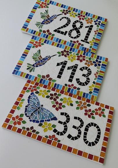 Número para Casa em Mosaico Borboleta