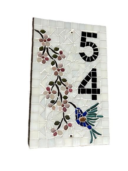 Número para Casa em Mosaico Cerejeiras com Beija Flor