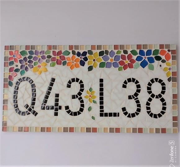 Número para Casa em Mosaico Flores