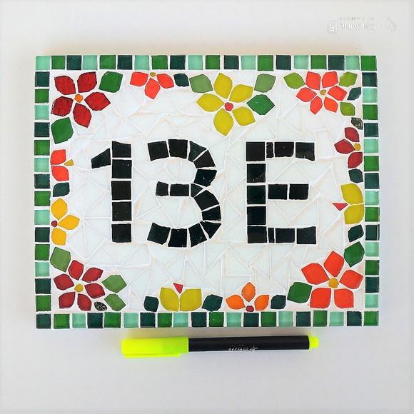 Número para Casa em Mosaico Flores