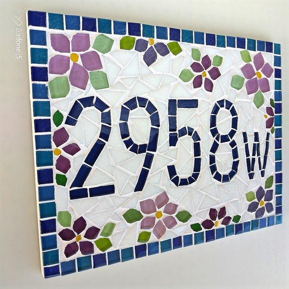 Número para Casa em Mosaico Flores