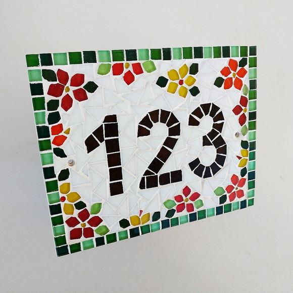 Número para Casa em Mosaico Flores