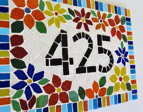 Número para Casa em Mosaico Flores