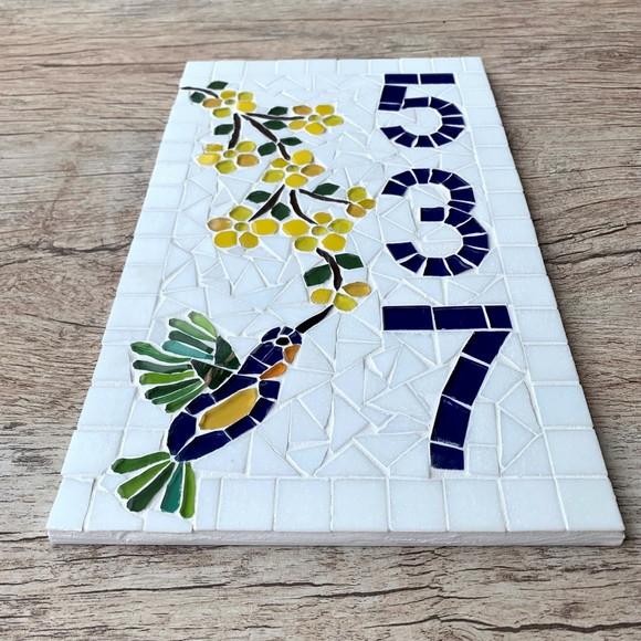 Número para Casa em Mosaico Flores com Beija Flor