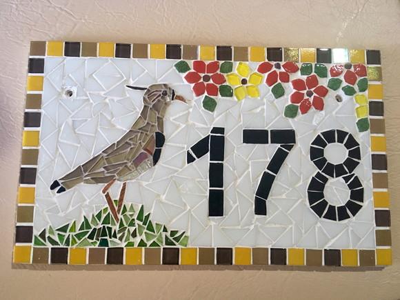 Número para Casa em Mosaico Quero Quero
