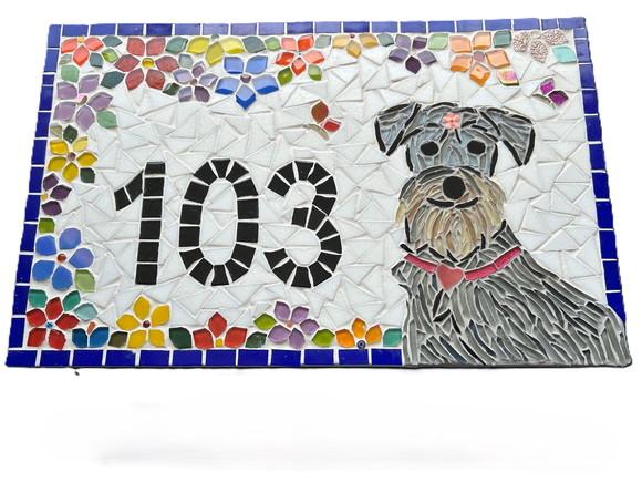 Número para Casa em Mosaico Schnauzer