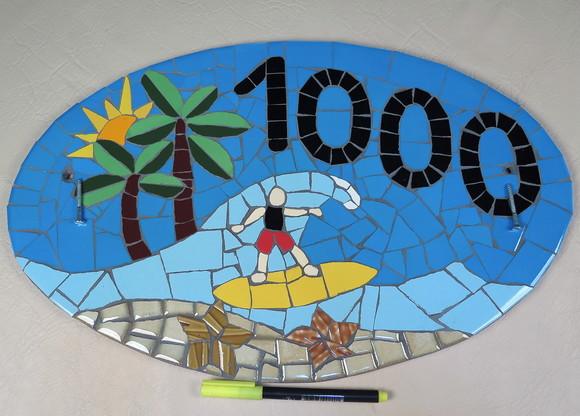 Número para Casa em Mosaico Surfista
