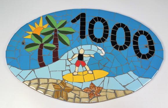 Número para Casa em Mosaico Surfista