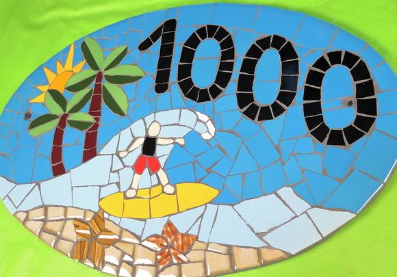 Número para Casa em Mosaico Surfista