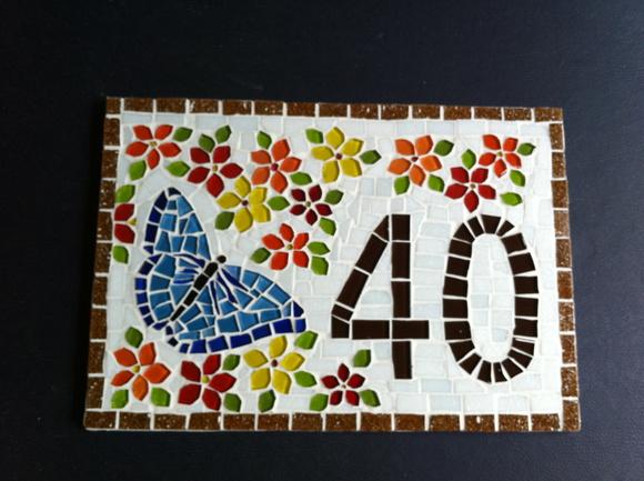 Número para Casa Mosaico Borboleta