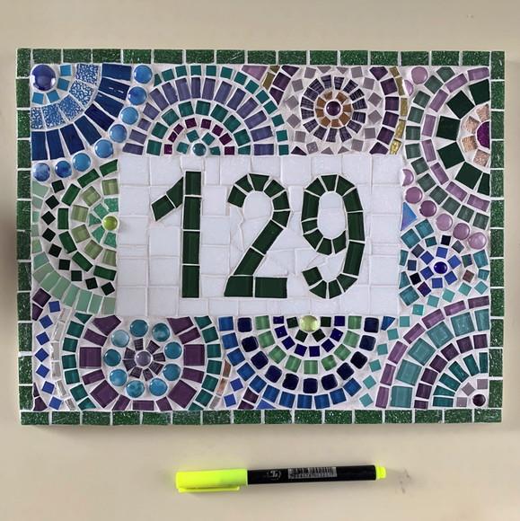 Número para Casa mosaico círculos coloridos