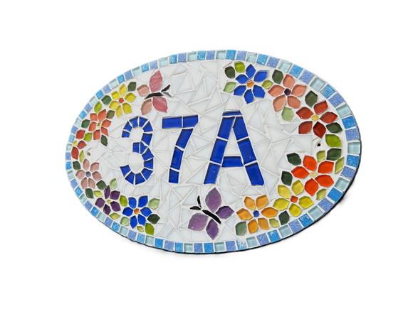 Placa Número para Casa em Mosaico Flores e Borboletas
