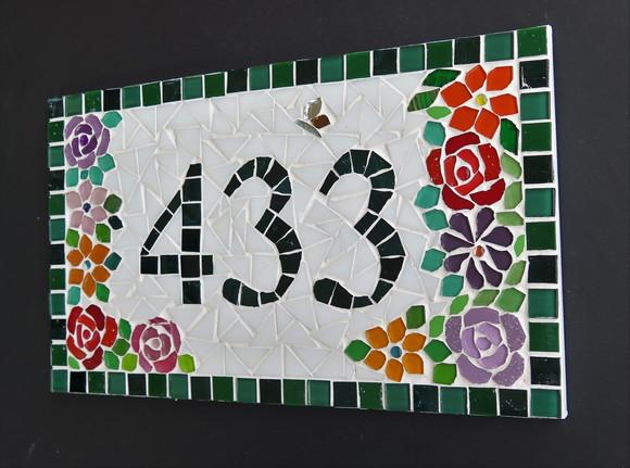 Placa Número para Casa em Mosaico Flores