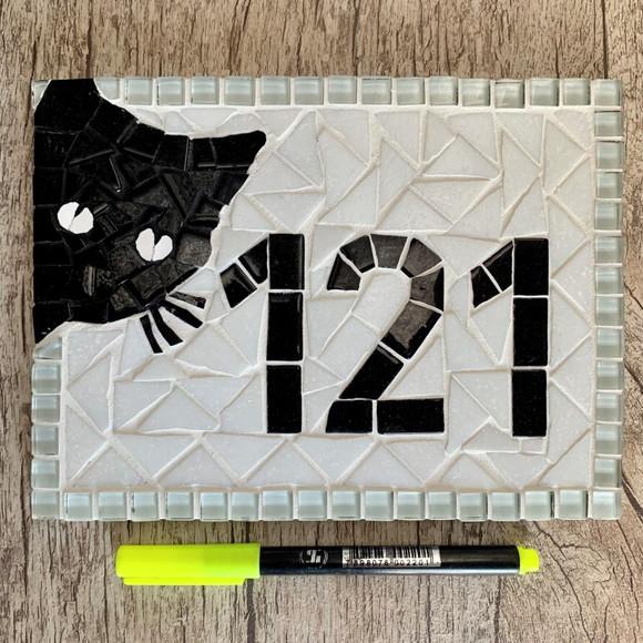 Placa para Apartamento em Mosaico Gato
