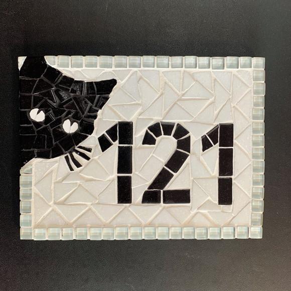 Placa para Apartamento em Mosaico Gato
