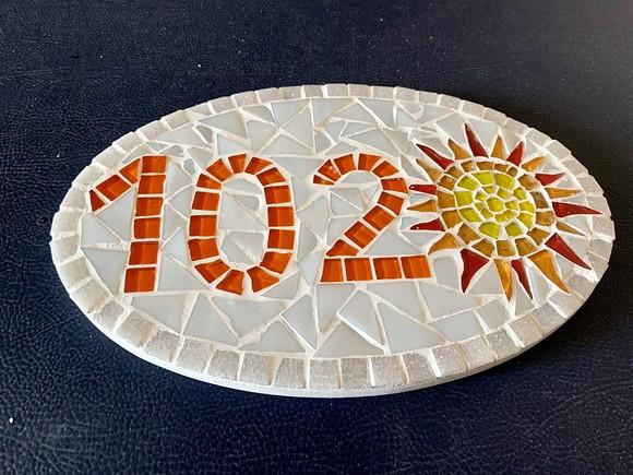 Placa para Apartamento em Mosaico Sol