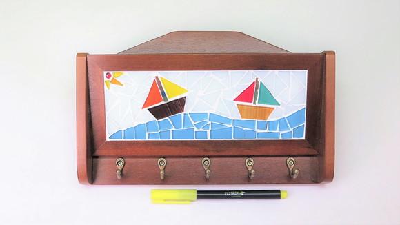 Porta Chaves e Correspondência Barcos