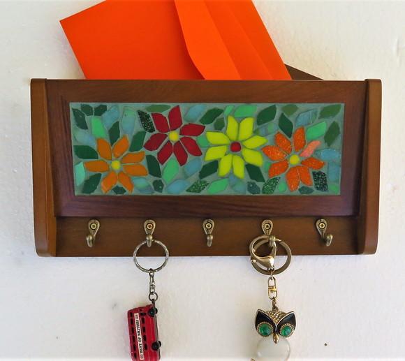 Porta Chaves e Correspondência Floral