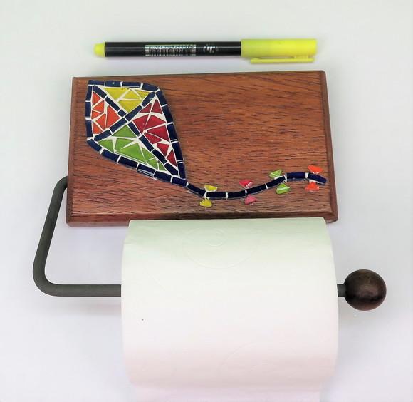 Porta papel higiênico em mosaico Pipa