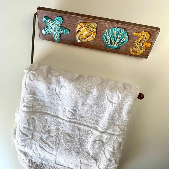 Porta Toalha de Papel em Mosaico Marinho