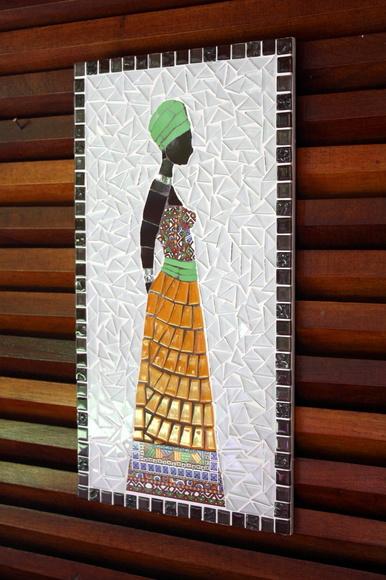 Quadro Jovem Africana em Mosaico