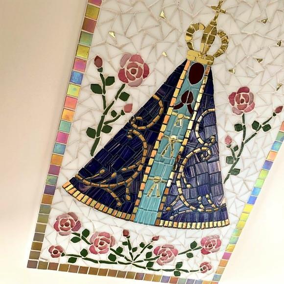 Quadro Nossa Senhora Aparecida em Mosaico Área Externa
