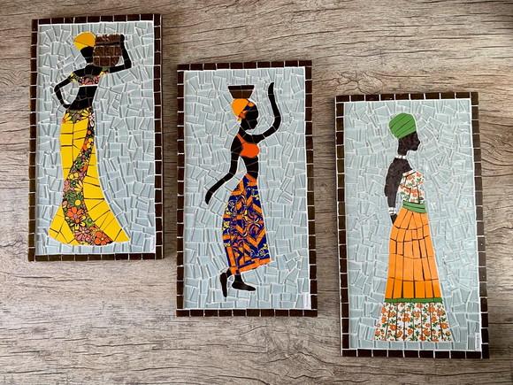 Trio de Quadros em Mosaico Africanas