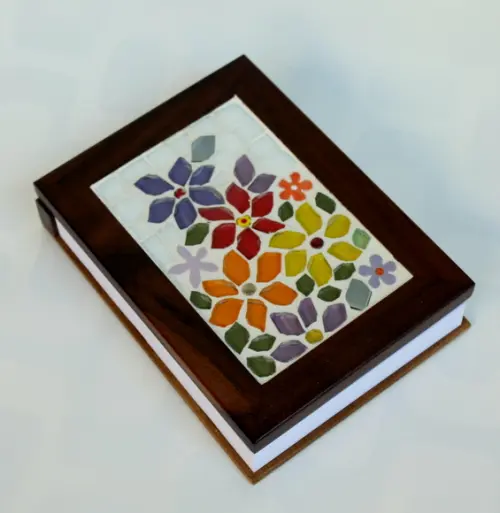 Bloco de Anotações Floral em mosaico