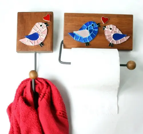 Cabideiro e Porta Papel Higiênico Mosaico Pássaros