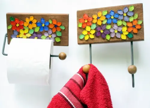 Cabideiro e Porta Papel Mosaico Floral