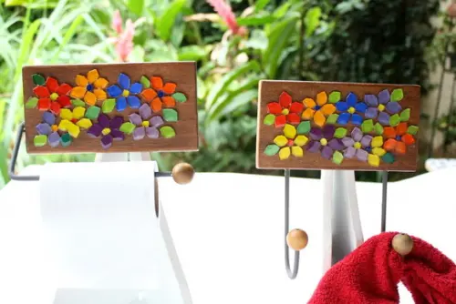 Cabideiro e Porta Papel Mosaico Floral