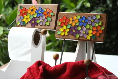 Cabideiro e Porta Papel Mosaico Floral