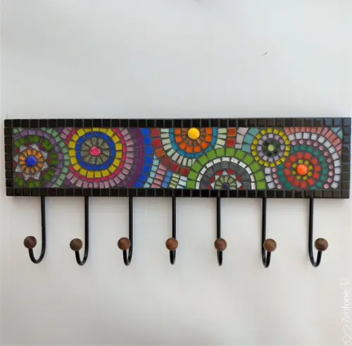 Cabideiro em Mosaico Círculos Coloridos 7 Ganchos