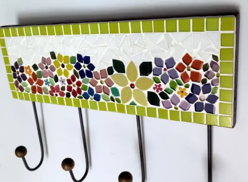 Cabideiro em Mosaico Floral 4 Ganchos